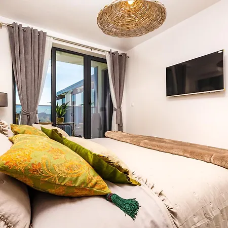 Exclusive One-bedroom Retreat With Private Parking * Plovdiv